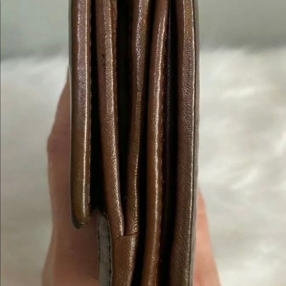 GUCCI Wallet - Picture 11 of 13